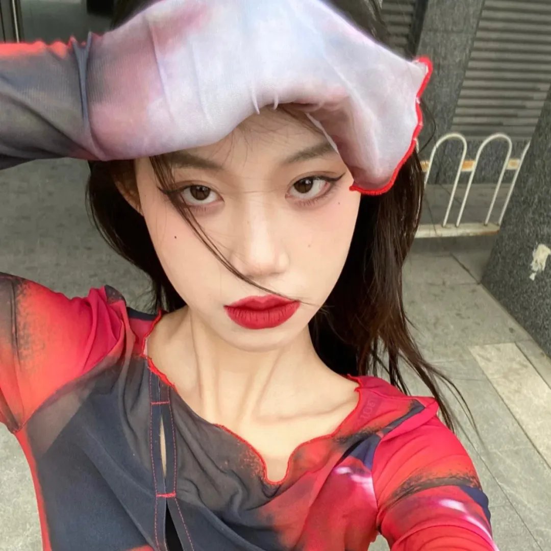 人生何必再相逢